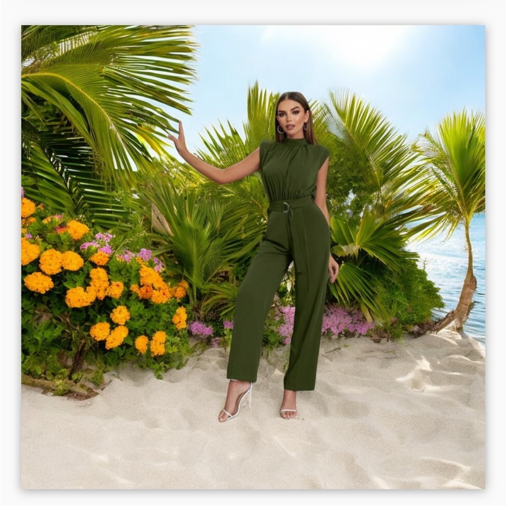 NYC Gorgeous Olive Green Jumpsuit-W/Belt-High neck-Crossover Detail-EUC-Sz S 💚​